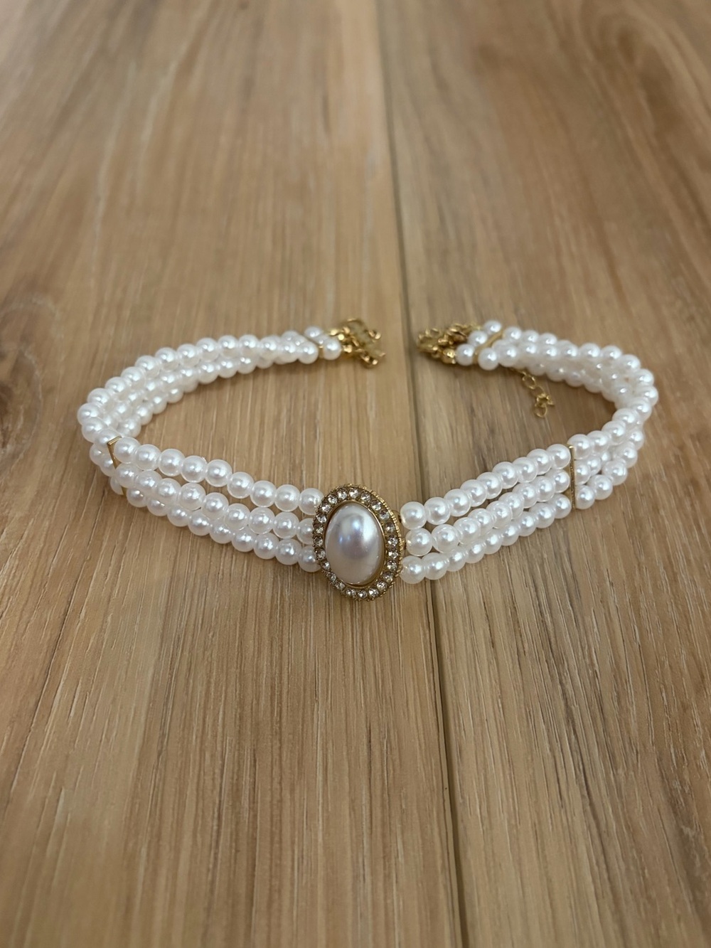Three Strand Faux Pearl Choker Necklace